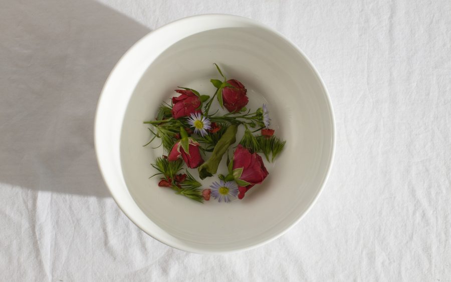 Low white arrangement