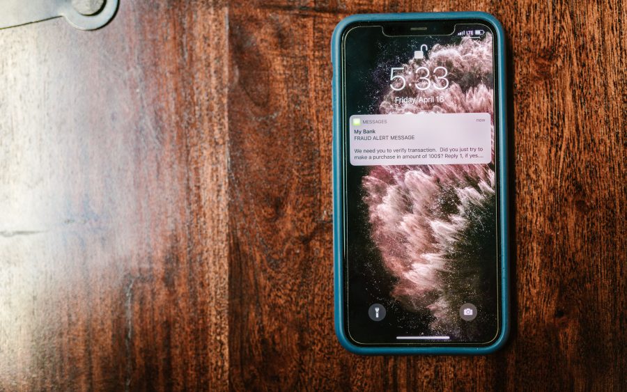 Screen or battery at the counter
