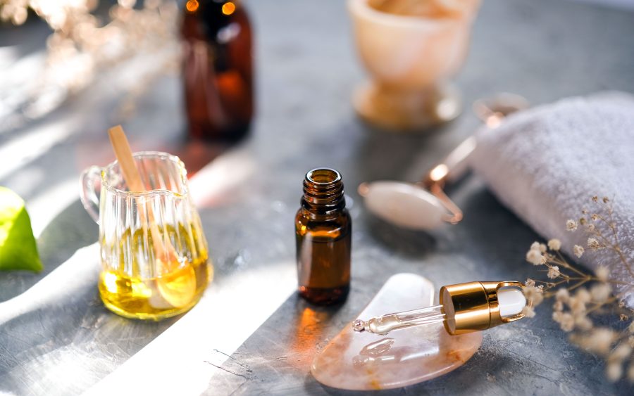 Aroma oil massage